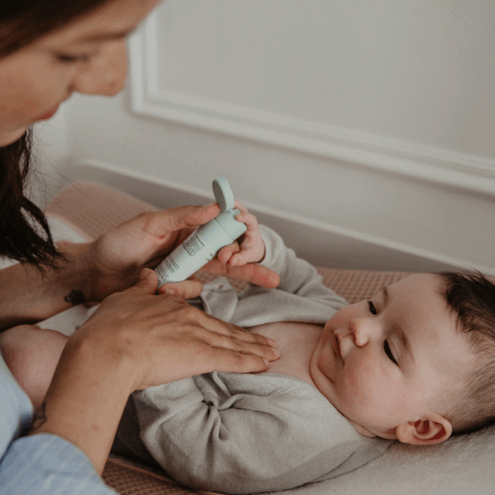 Suavinex_balsamo_pectoral_lifestyle